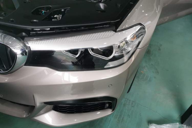 Used BMW 5 Series 2019 525Li Luxury Package
