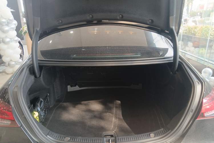 Used Mercedes-Benz E-Class 2021 E 300 L Sport Luxury Edition
