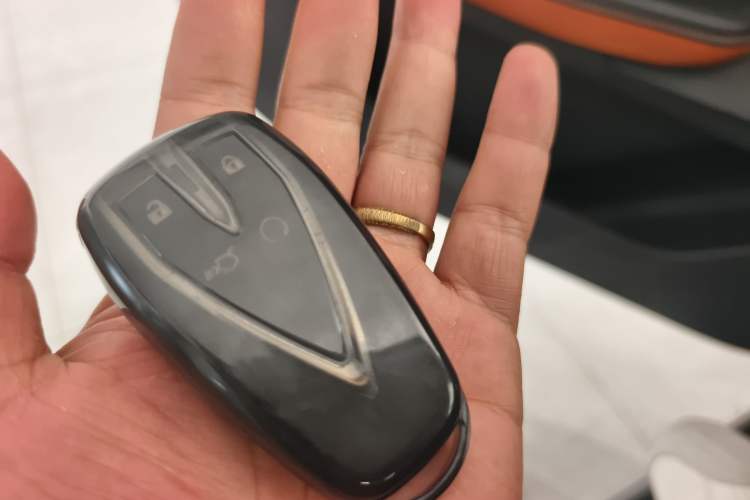 Used Changan UNI-V 2022 1.5T Prestige Version
