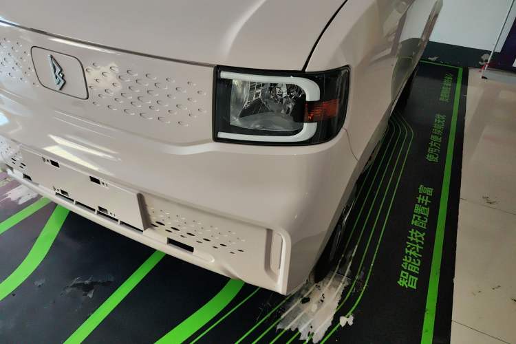 Used  uni 2025 Mildly Sweet Version 11.52 kWh
