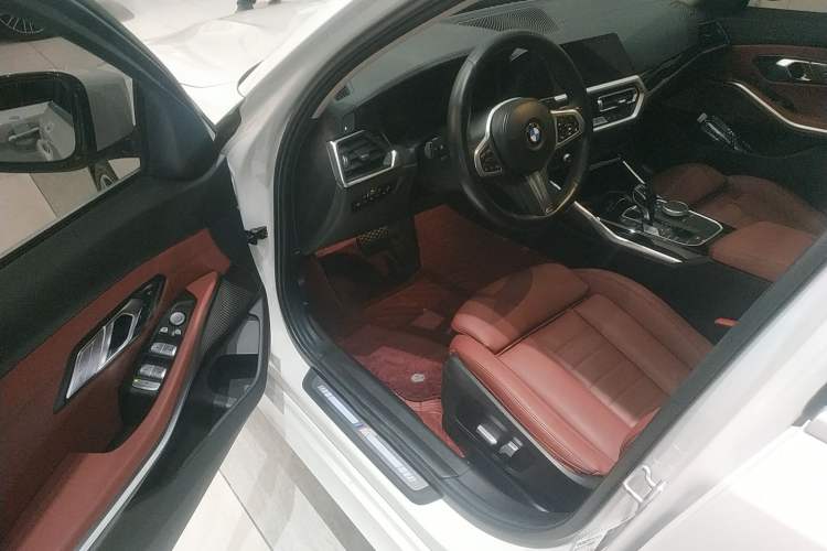 Used BMW 3 Series 2021 Facelifted 320Li M Sport Package
