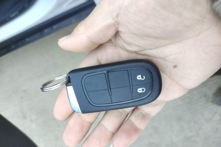 Used  Cherokee 2016 2.4L Leading Edition
