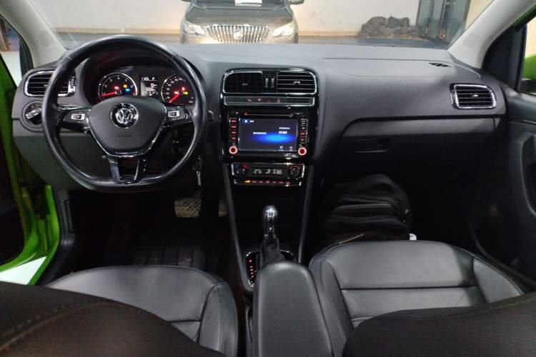 Used Volkswagen Polo 2014 1.6L Automatic Luxury Edition
