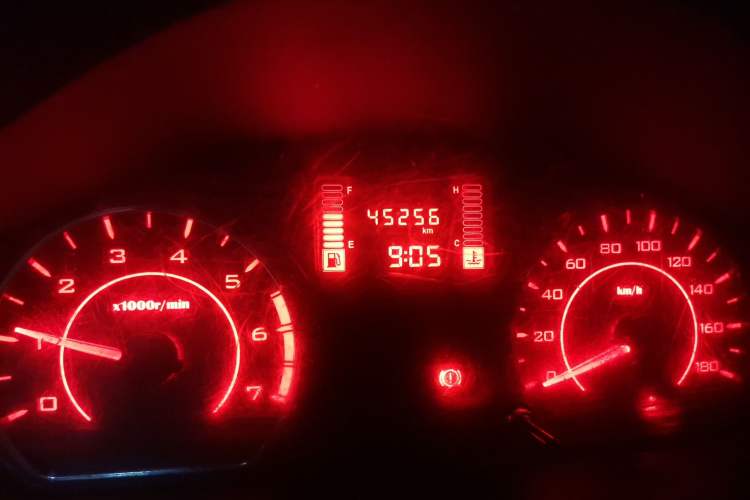 Used Wuling Hongguang V 2022 1.5L Jingqu Version Hydraulic Power Steering LAR
