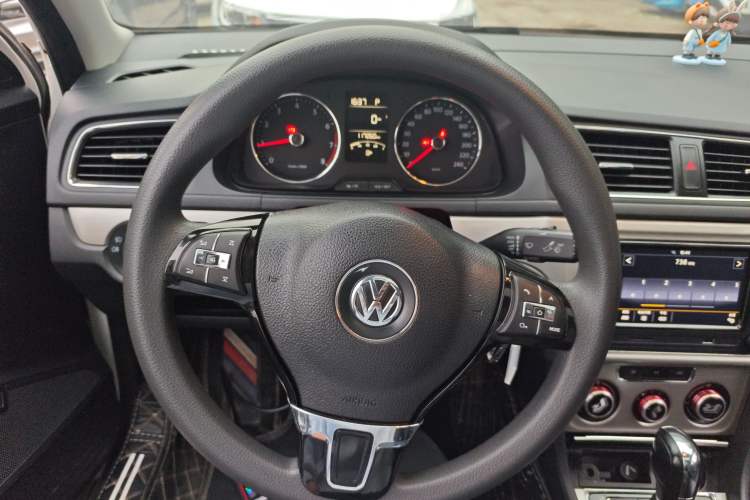 Used Volkswagen Lavida 2013 Restyled Classic 1.6L Automatic Comfort Edition
