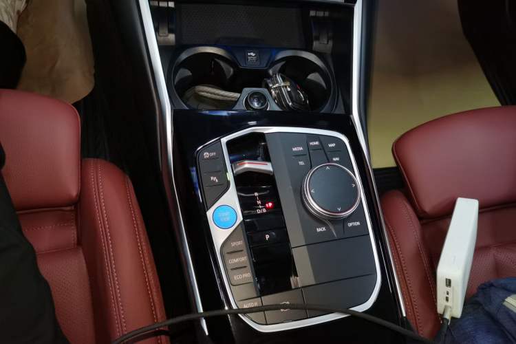 Used BMW i3 2024 eDrive 35 L
