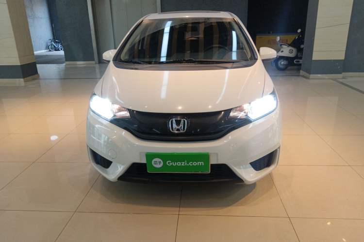 Used Honda Fit 2016 1.5L LXS CVT Comfort Sunroof Version
