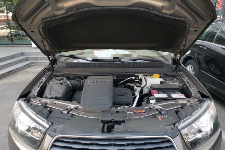 Used Chevrolet Captiva 2015 2.4L 4x4 Flagship Edition 7-Seater
