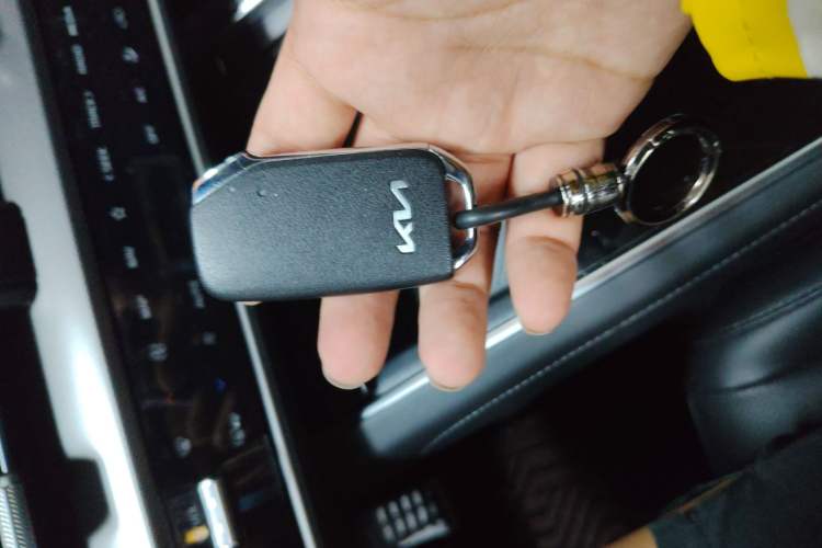 Used Kia Sportage 2023 2.0T Two-Wheel-Drive Prestige Edition
