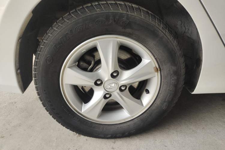 Used Hyundai Verna 2014 1.4L Automatic Leading-Edge GLX