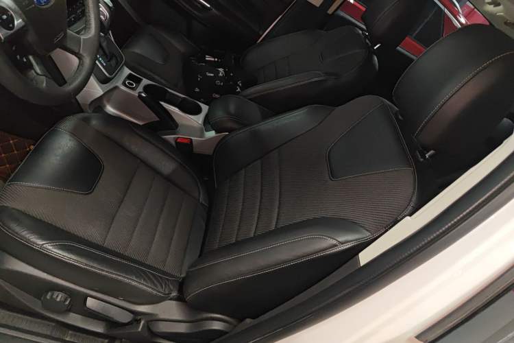 Used Ford Kuga 2015 1.5L GTDi Two-Wheel Drive Fashion Edition
