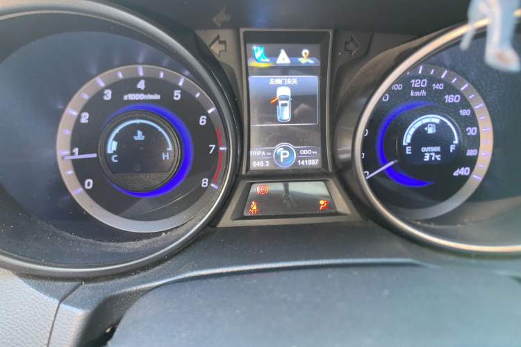 Used Changan CS75 2014 1.8T Automatic Elite Model China IV Standard
