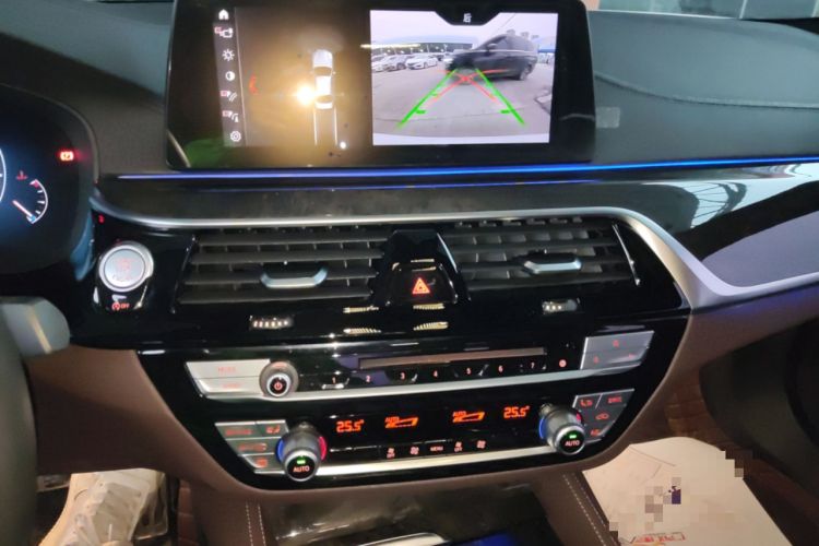 Used BMW 5 Series 2019 Restyled 525Li M Sport Package
