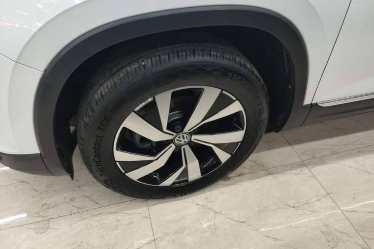 Used Volkswagen Tayron 2019 330TSI Two-Wheel Drive Luxury Model China VI Standard