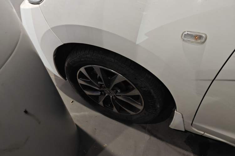 Used Honda Fit 2016 1.5L LXS CVT Comfort Sunroof Version
