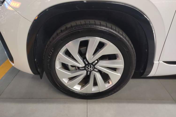 Used Volkswagen Tayron X 2020 330TSI Two-Wheel Drive Luxury Smart Connectivity Version
