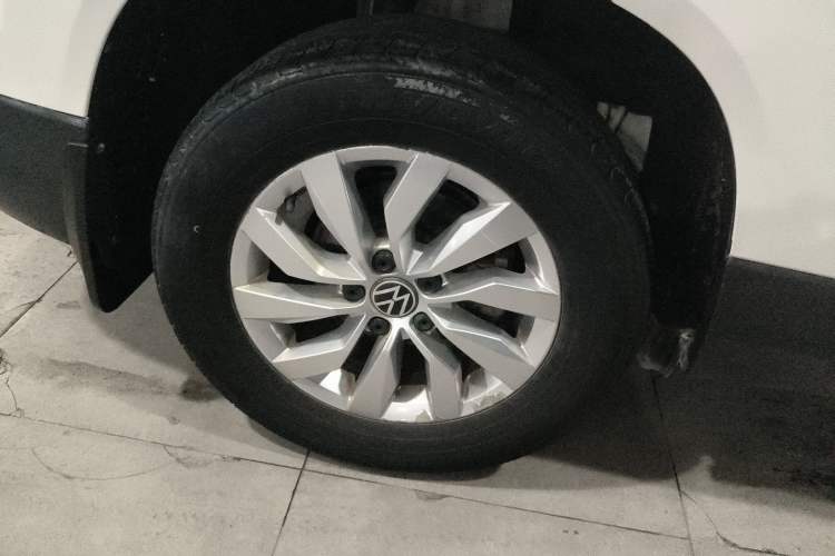 Used Volkswagen Tharu 2021 280TSI Two-Wheel Drive Trend Edition
