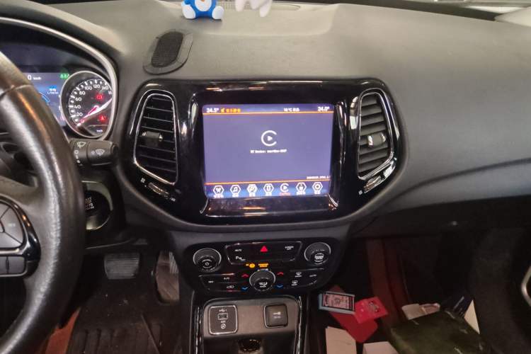 Used  Compass 2020 220T Automatic Night Eagle Edition
