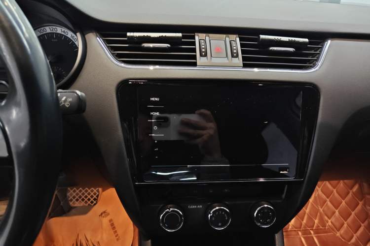 Used Skoda Octavia 2018 TSI230 DSG Luxury Edition