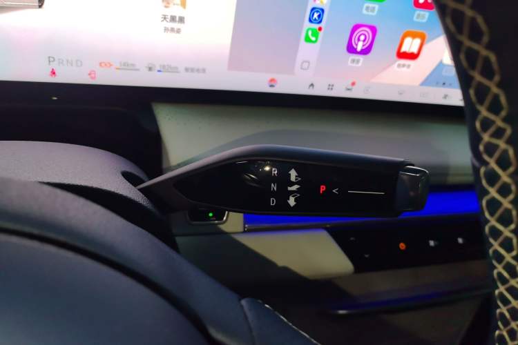 Used Buick GL8 New Energy 2024 Lu Zun Luxury Edition 7-Seater