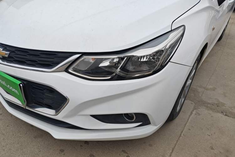 Used Chevrolet Cruze 2017 1.5L Automatic Xuanfeng Edition
