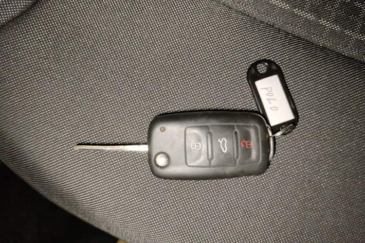 Used Volkswagen Polo 2014 1.6L Automatic Comfort Edition