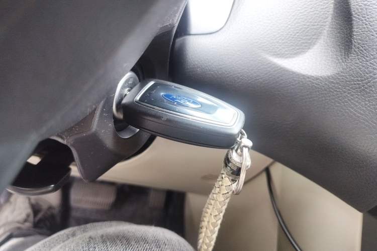 Used Ford Focus 2017 Sedan 1.6L Automatic Comfort Plus SmartDrive Edition
