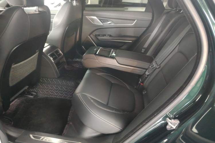 Used Jaguar XFL 2021 XFL 2.0T P250 All-Wheel-Drive Shimmering Black Sport Edition
