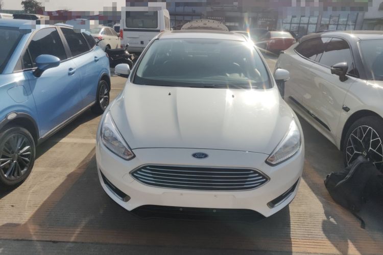 Used Ford Focus 2017 Sedan 1.6L Automatic Fashion Edition Smart Drive Version
