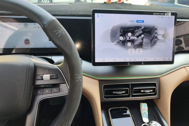 Used BYD Song L DM-i 2024 112 km Beyond Edition
