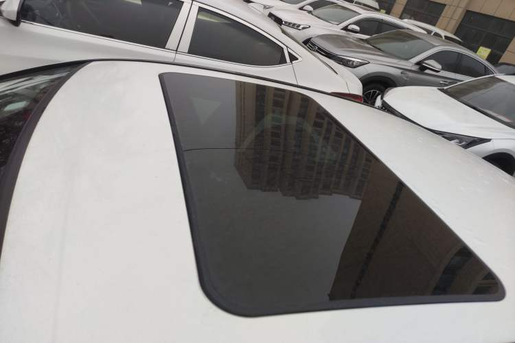 Used Mercedes-Benz C-Class 2013 C 180 Classic Grand Edition
