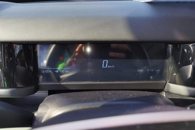 Used  03 2024 401km Range Two-Wheel Drive Standard Yuechao Version