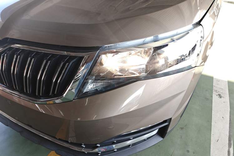 Used Skoda Kamiq 2020 1.5L Automatic Comfort Edition
