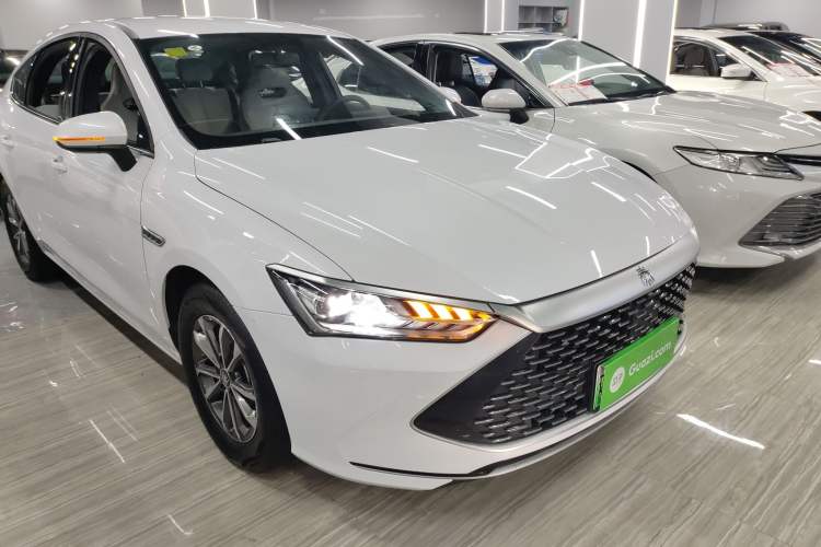 Used BYD Qin PLUS 2024 HONOR Edition DM-i 55KM Leading Model
