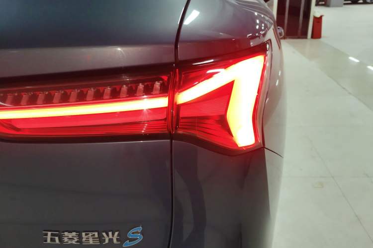 Used Wuling Xingguang S 2024 510km Flagship Edition
