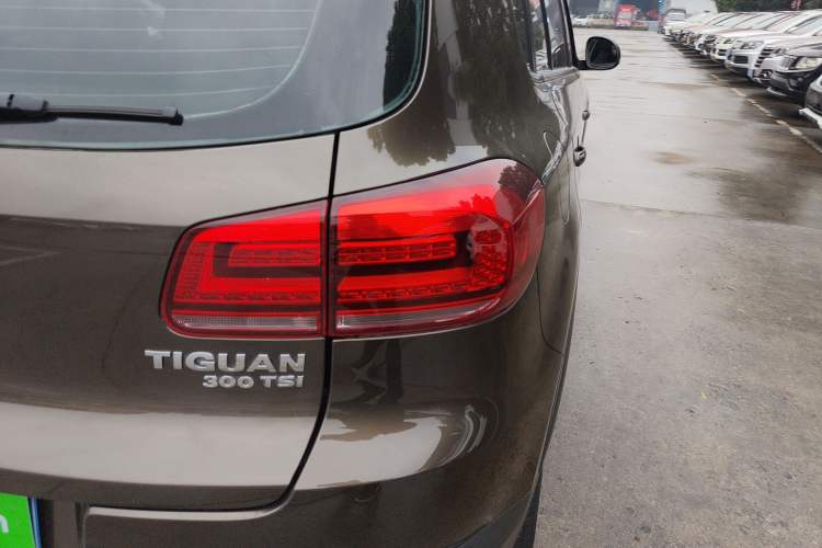 Used Volkswagen Tiguan 2017 300TSI Automatic Two-Wheel Drive Silk Road Comfort Edition
