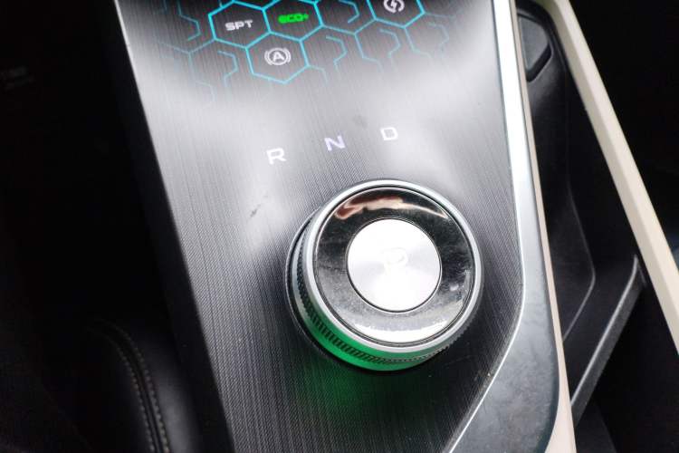 Used Geometry A 2022 Pro 430KM Green Apple Pro
