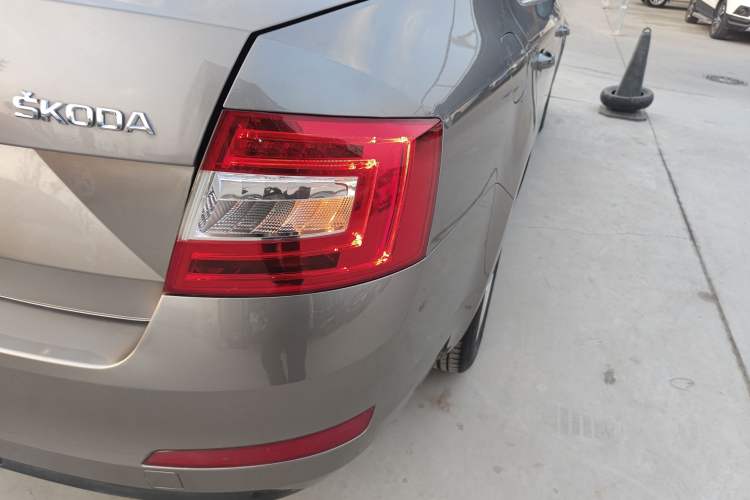 Used Skoda Octavia 2015 1.6L Automatic Yijie Edition