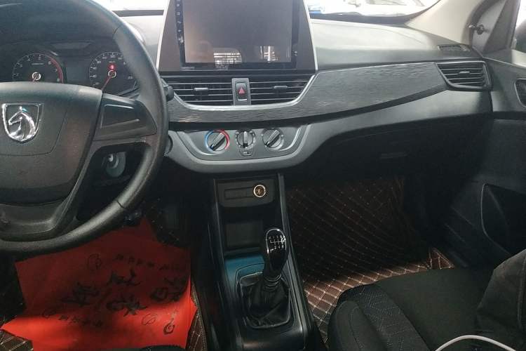 Used Baojun 310W 2017 1.2L Manual Value Edition China V
