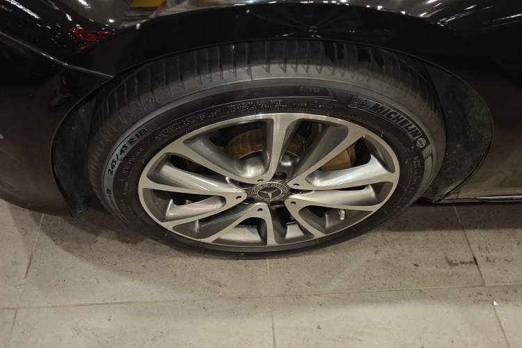 Used Mercedes-Benz E-Class 2017 E 300 L Luxury Model
