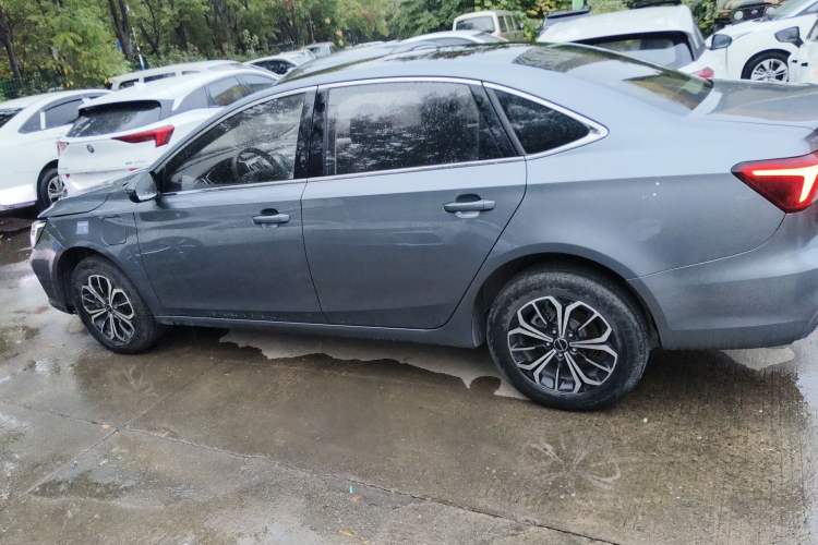 Used Roewe i6 MAX New Energy 2023 EV 420 Skyroof Special Edition
