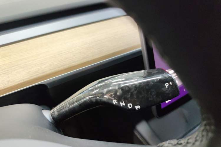 Used Tesla Model Y 2021 Standard Range Rear-Wheel Drive Version
