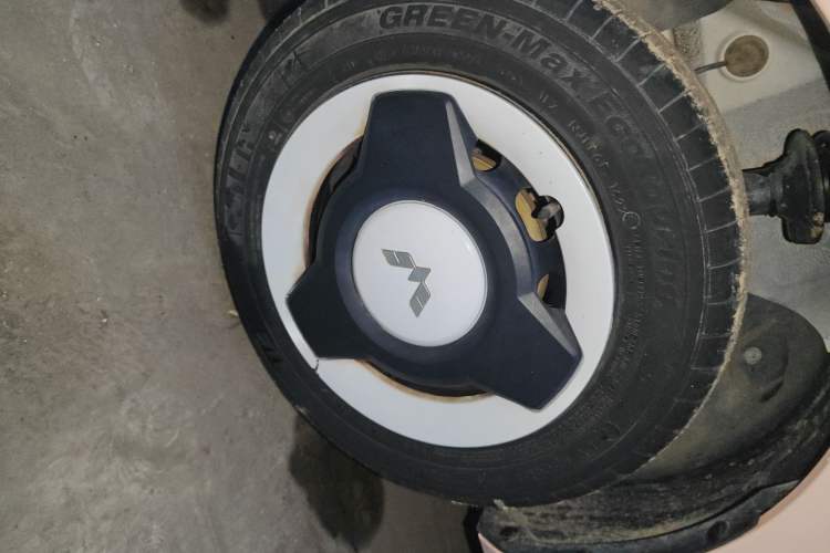 Used Wuling Hongguang MINIEV 2022 Macaron Fashion Model Lithium Iron Phosphate
