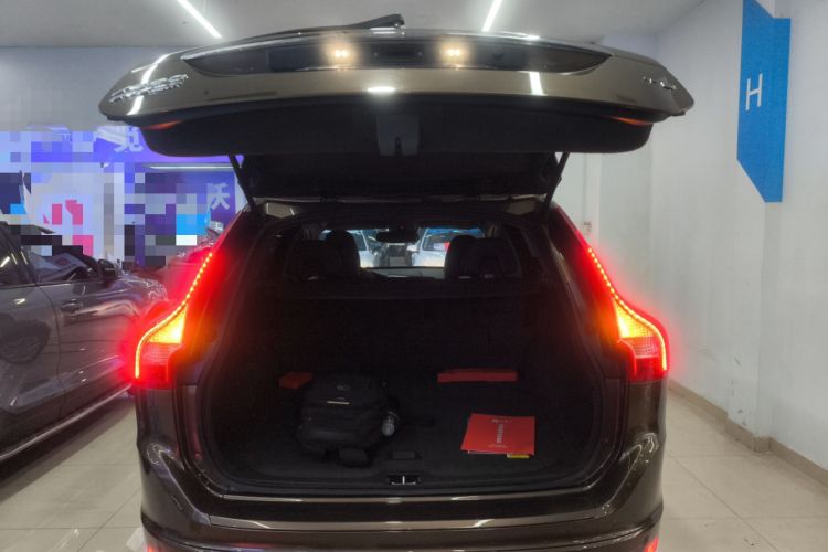 Used Volvo XC60 2017 T5 Smart Upgrade Edition
