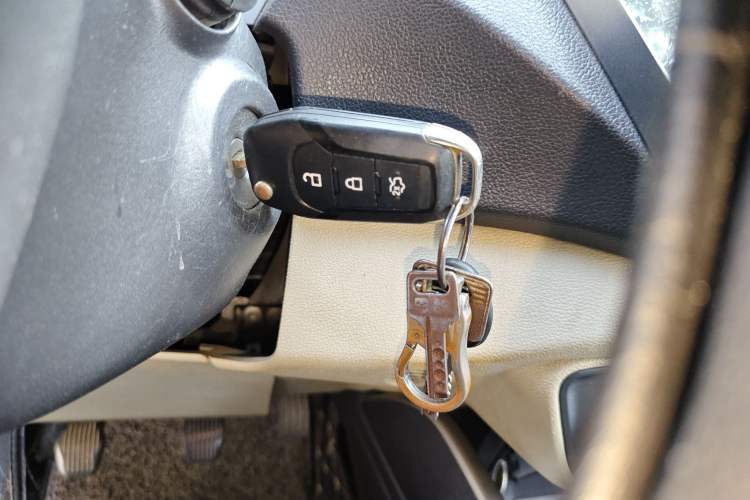 Used Ford Escort 2015 1.5L Manual Comfort Model
