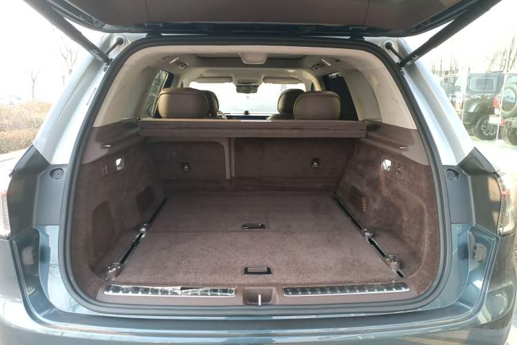 Used Hima AITO M9 2024 Range-Extended Ultra Version 52 kWh 5-Seater Model