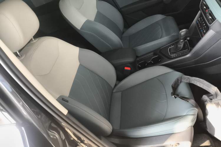 Used Volkswagen Tharu 2024 300TSI Two-Wheel-Drive Full Moon Edition