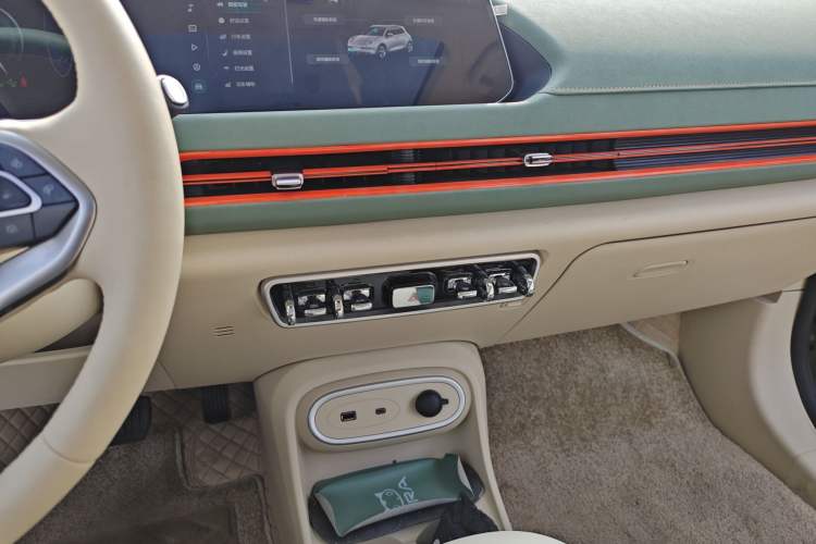 Used ORA Good Cat 2024 401 km Range Luxury Version 135 kW