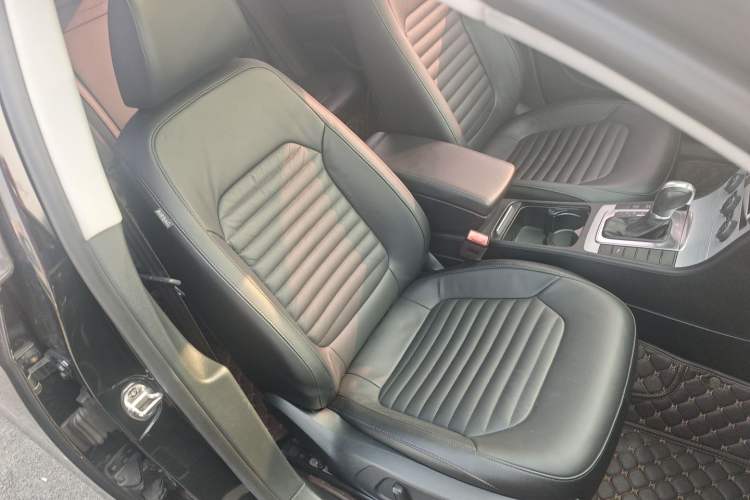 Used Volkswagen Magotan 2015 1.8TSI Advanced Model