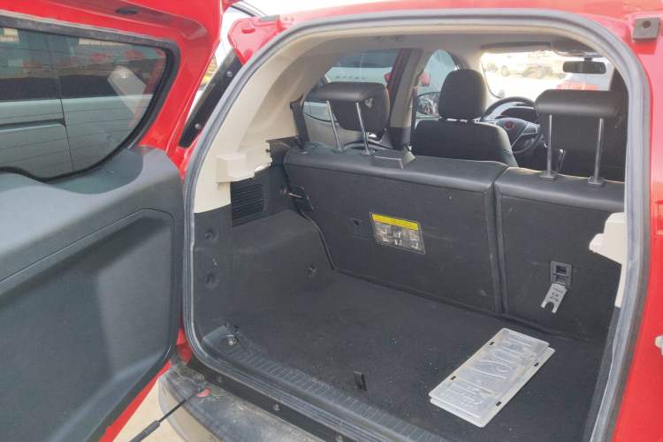 Used BYD Yuan 2017 1.5L Automatic Cool & Connected Model
